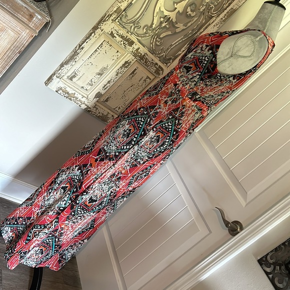 Emma & Michele Maxi Dress -      Size 10 - Multi Color - Picture 4 of 10